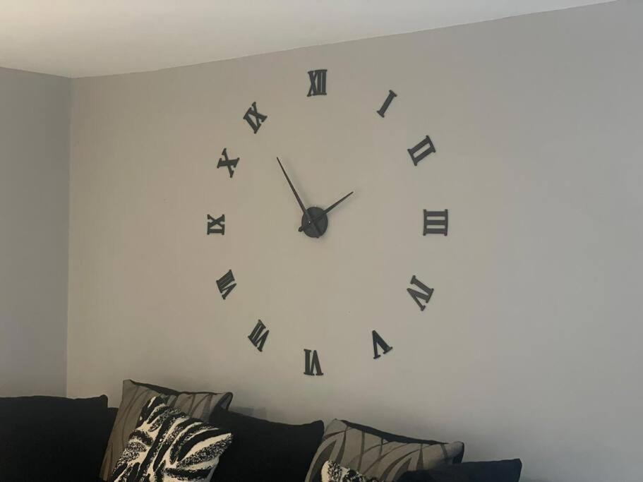Rivendell Modern 2 Bedroom Apartment In St Peters Village Sleeps 6 Бродстерс Екстер'єр фото